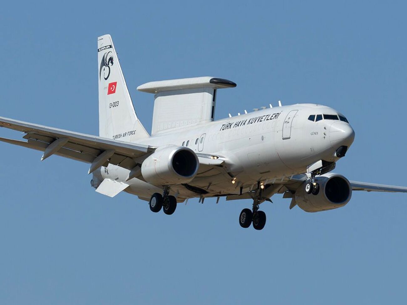 E-7T способен обнаруживать низколетящие беспилотные летательные аппараты