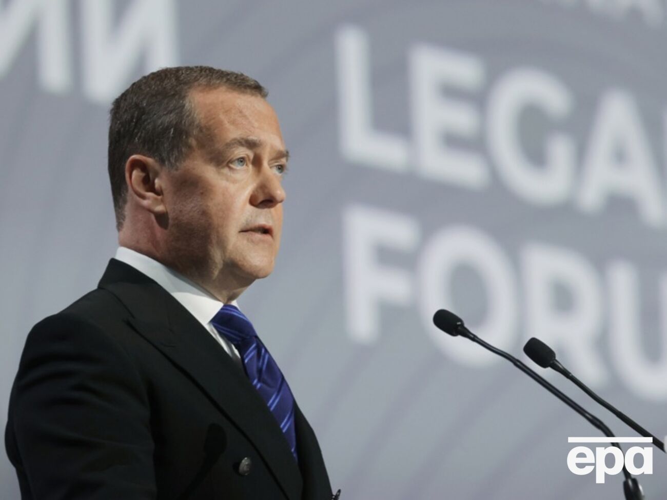 Медведєв вибухнув новими погрозами