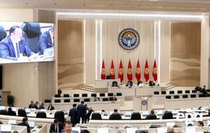 Против самороспуска не голосовал ни один парламентарий