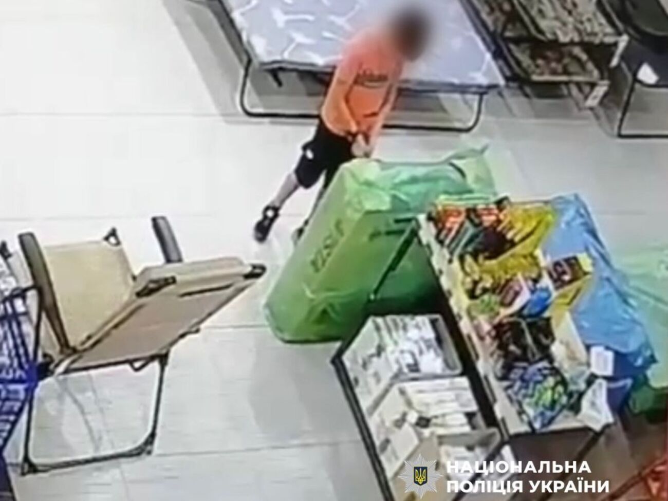 Правоохранители отметили, что в результате пожара магазин понес убытки на сумму более 30 тыс. грн