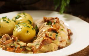 Грибний соус дуже смачний і збалансований за поживною цінністю