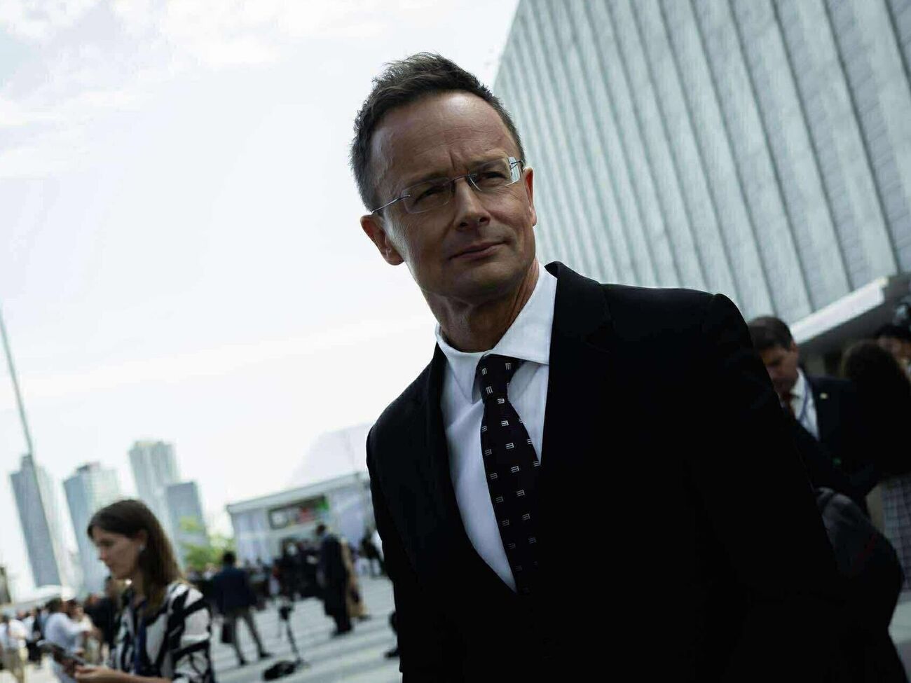 Сийярто прокомментировал решение Украины запретить въезд трем высокопоставленным военным Венгрии