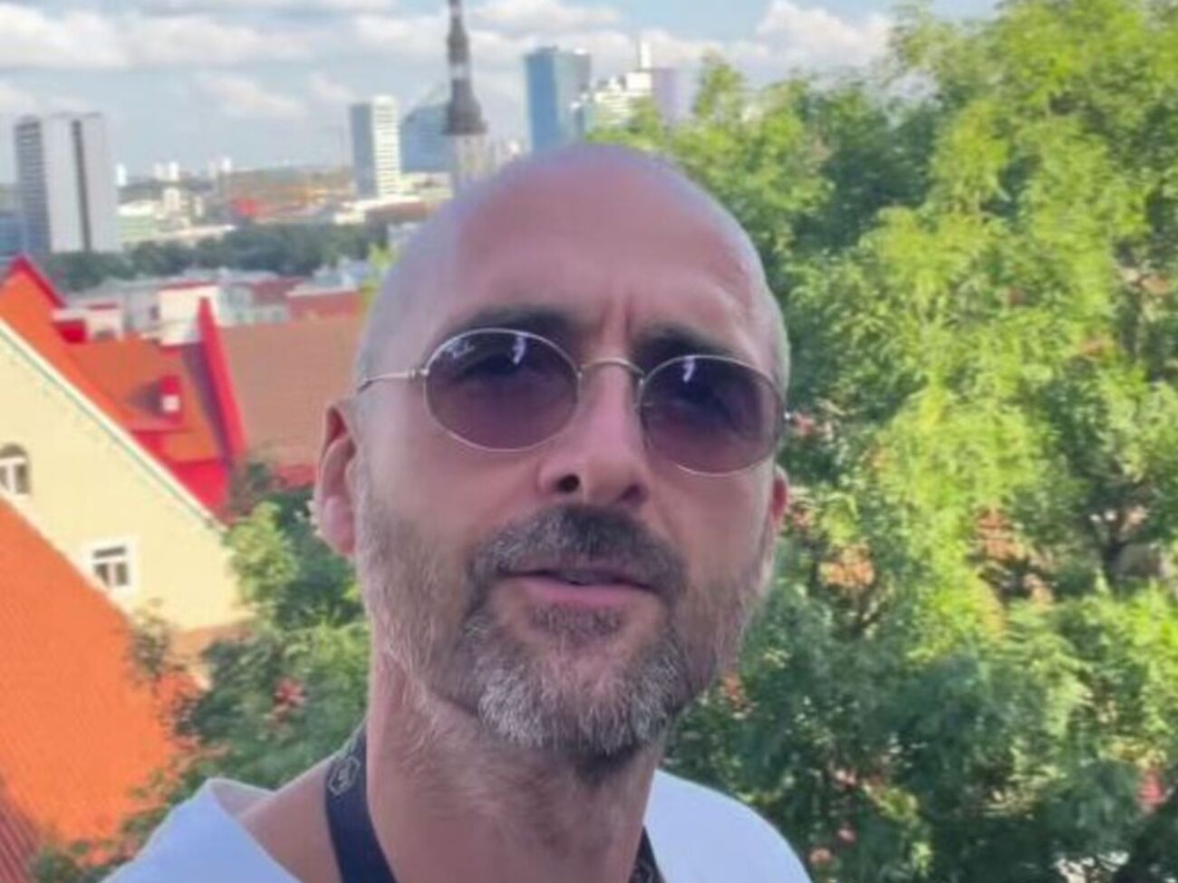 Парфенюк народився 1983 року у Львові