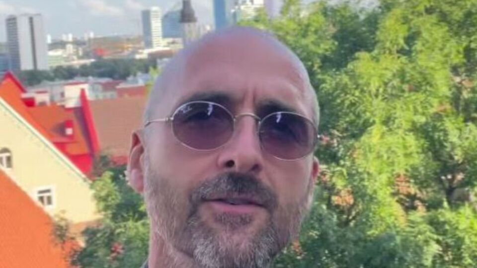 Парфенюк народився 1983 року у Львові