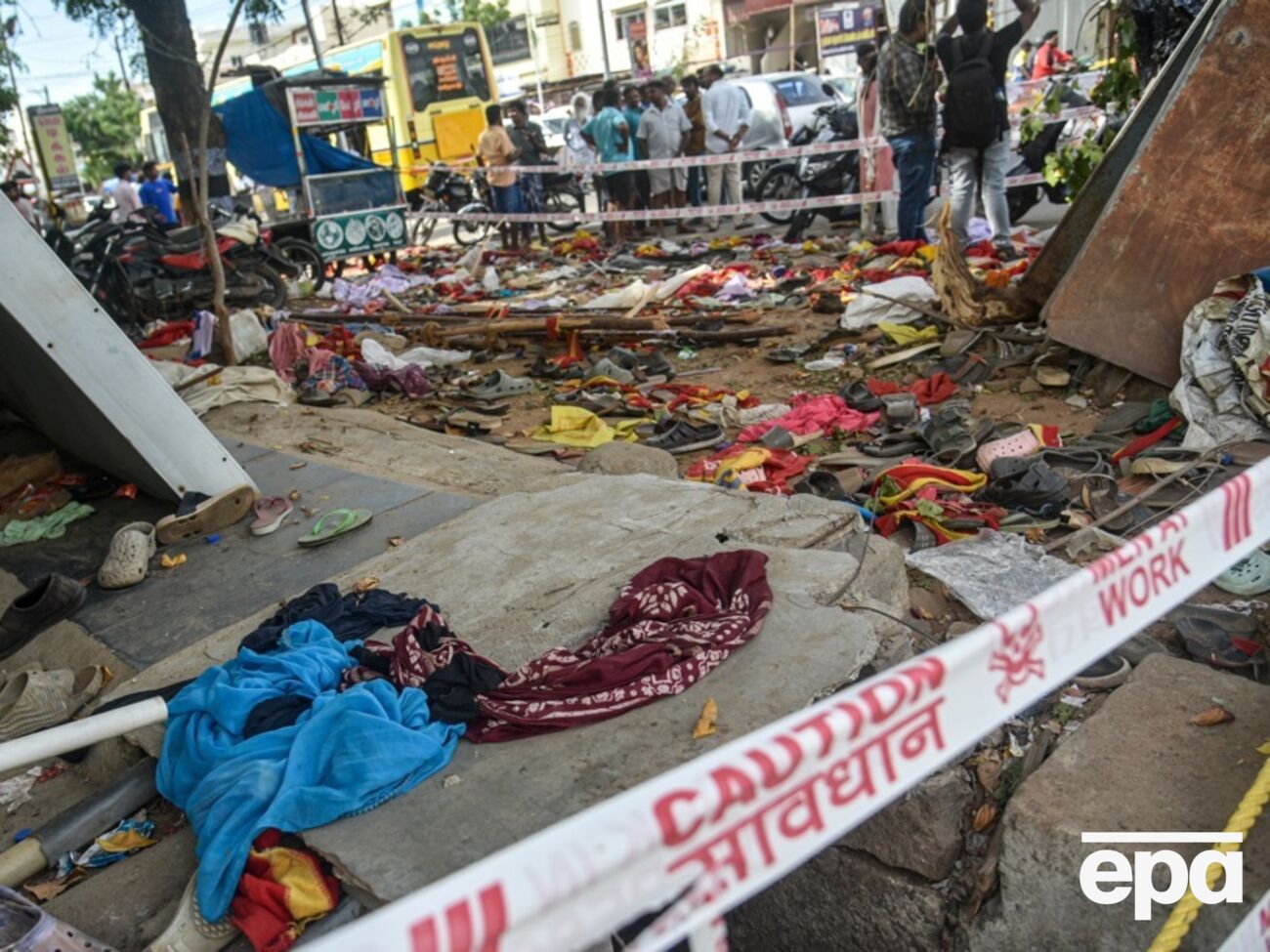 Версій події – кілька, пишуть журналісти