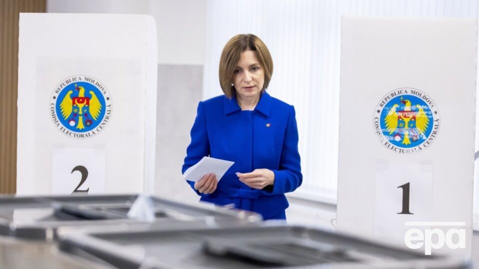 Партія Санду впевнено лідирує на виборах у парламент