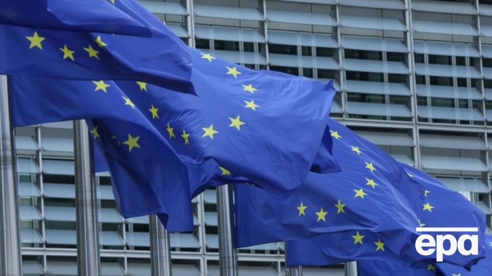 ЕС трудно согласовать единую политику в отношении агрессии РФ, пишет Politico