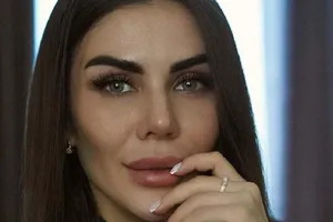 По данным следствия, подозреваемая в течение пяти лет получала на свои банковские счета средства за рекламу, но не платила налоги