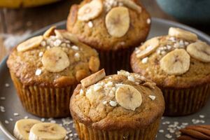 Випікайте кекси в розігрітій до 180 °C духовці 35 хвилин