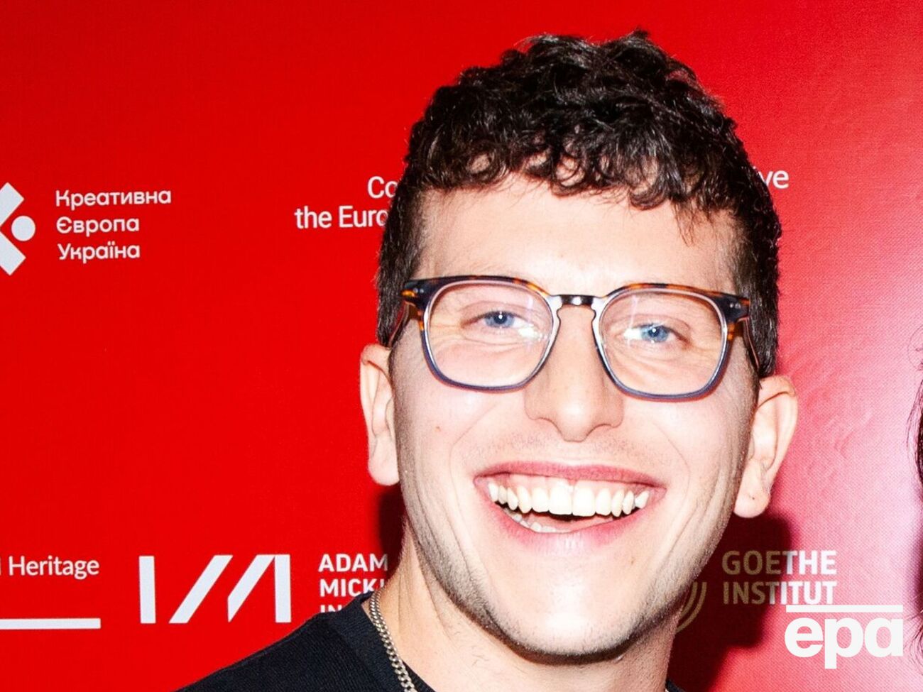 Хилл – пятикратный обладатель "Эмми"