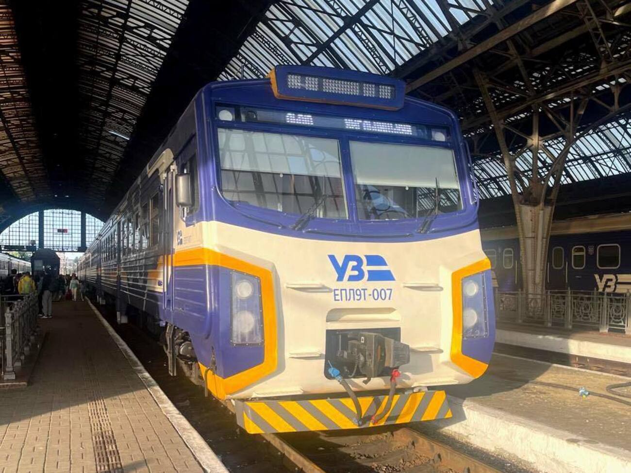 Нарушен график движения десятков рейсов