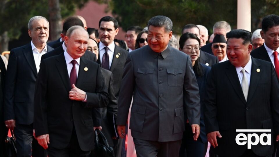 Евразийские лидеры в 2025 году радушно приветствуют Путина – NYT