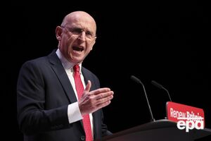 Хили призвал Путина "прекратить переговоры"