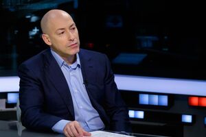 Єльцин поїхав до коханки, але вдома був її чоловік, здоровенний амбал