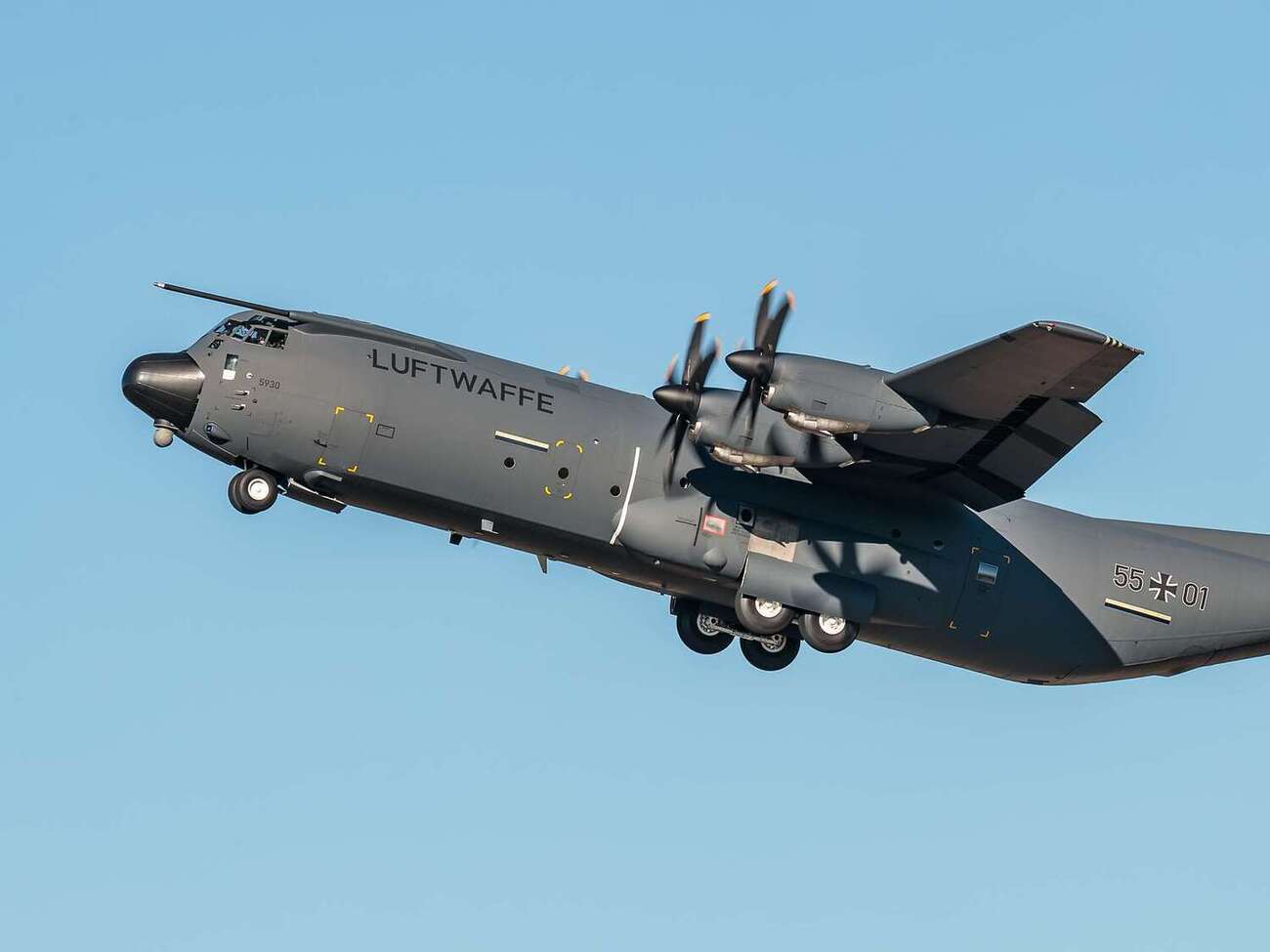 Самолет бундесвера подвергся атаке