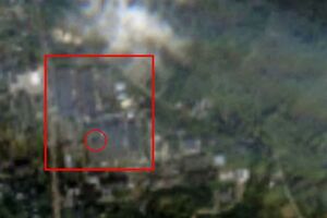 На крыше можно увидеть большое отверстие, которого не было ни на одном снимке до 29 сентября, пишет NV