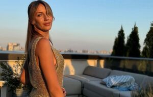 Никитюк спустя два месяца после родов вернулась к съемкам