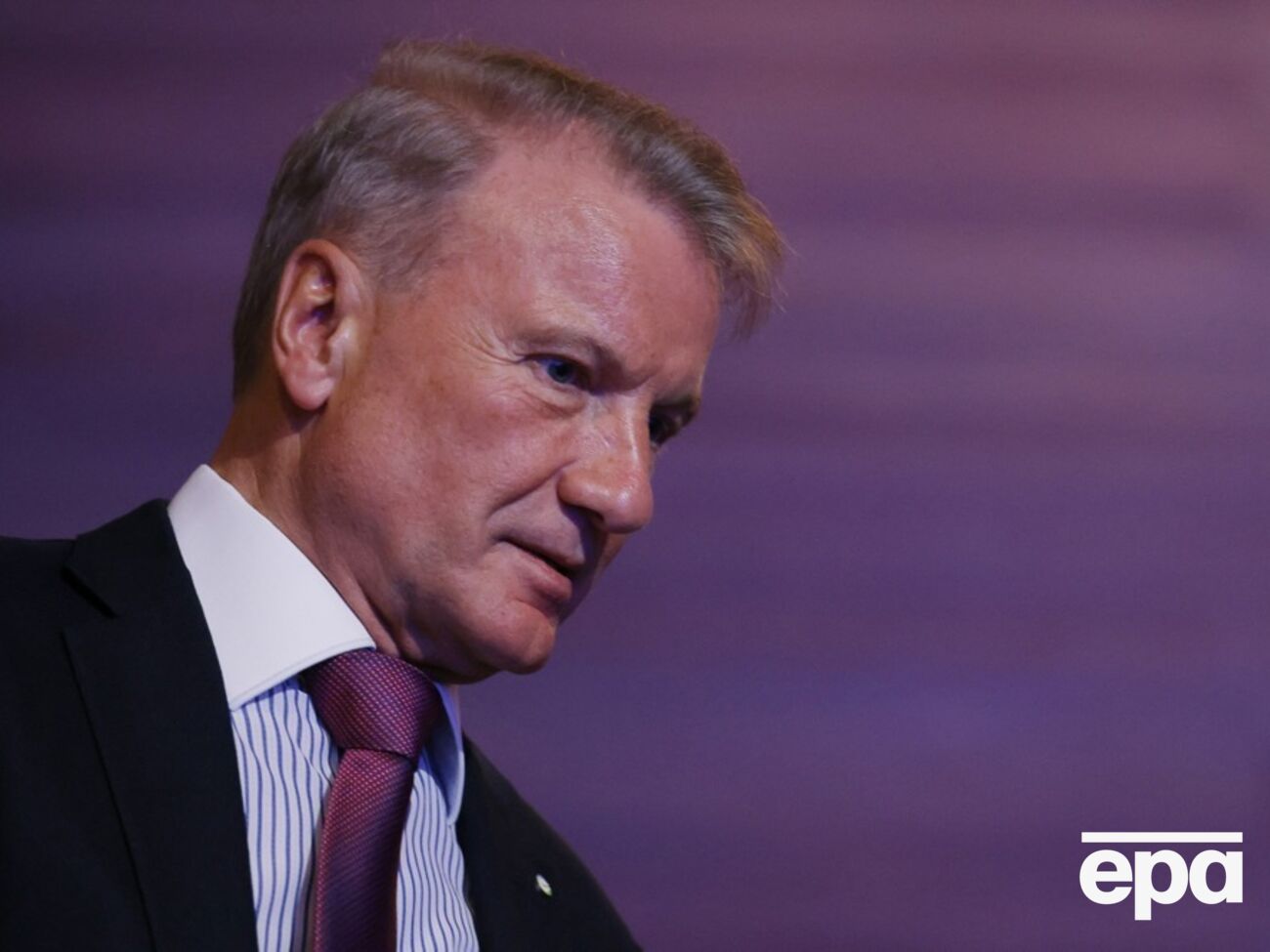 Греф вважає, що для пожвавлення економіки РФ потрібне зниження головної ставки щонайменше до 12%