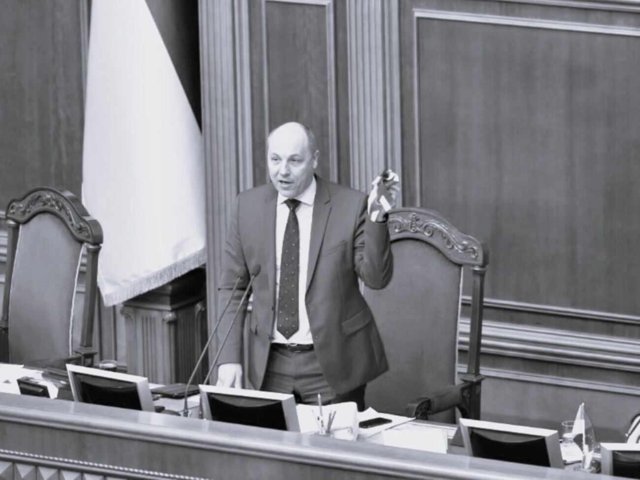 Петиція про надання Парубію звання Героя України посмертно станом на 4 вересня набрала понад 4 тис. голосів