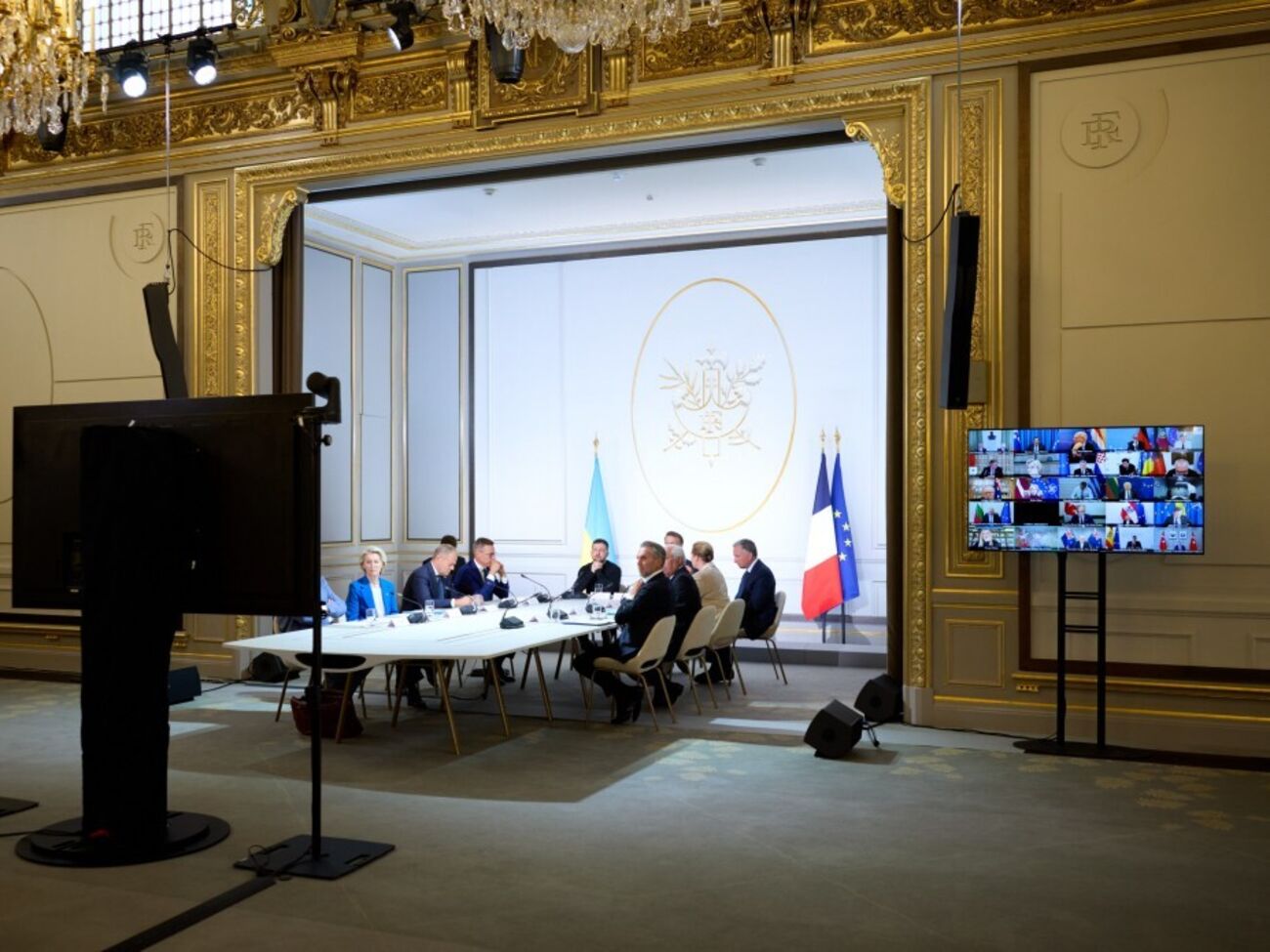 Лідери понад 30 країн узяли участь у засіданні "коаліції охочих", повідомив Зеленський