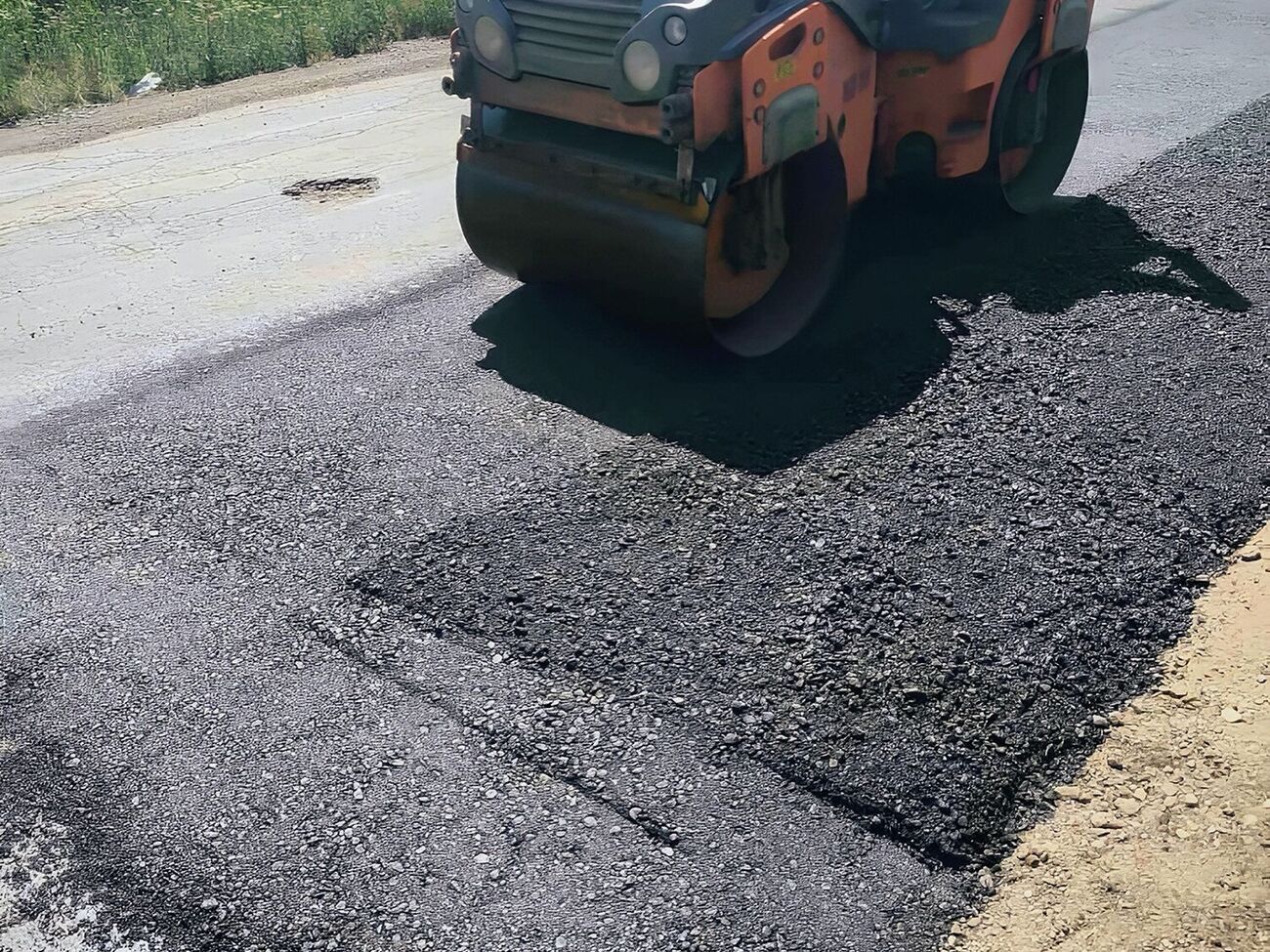 Один із дорожників звернувся до медиків пізніше