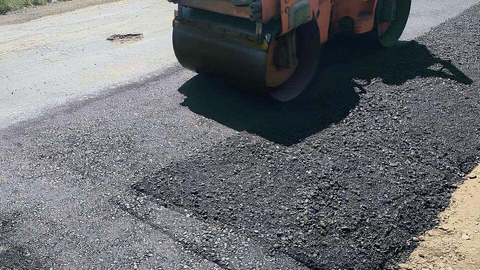 Один із дорожників звернувся до медиків пізніше