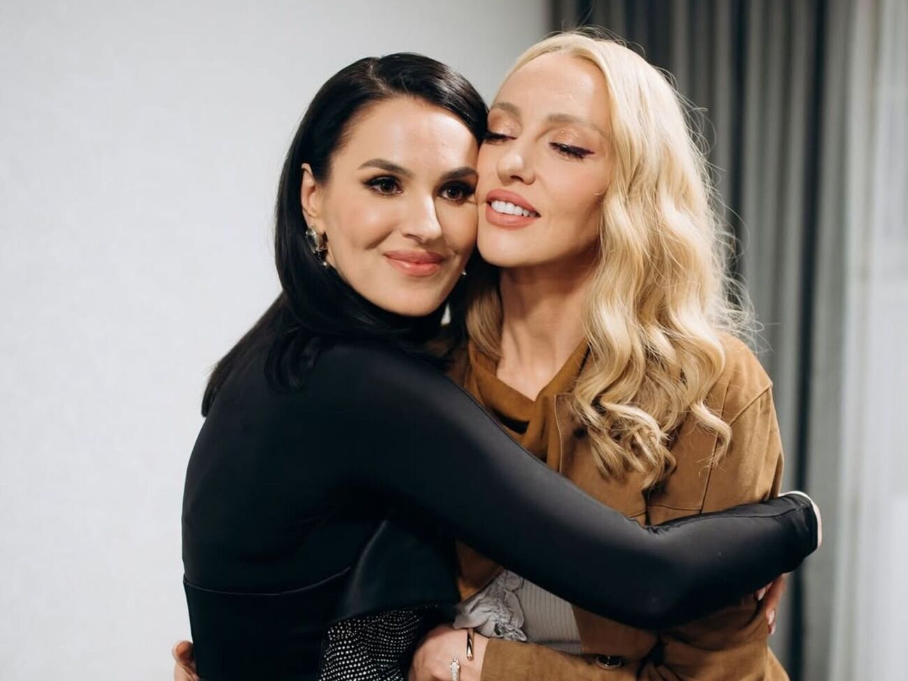 Ефросинина о Поляковой: Со мной она котик