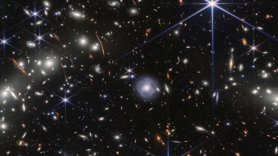 Телескоп James Webb зафиксировал необычный объект в космосе