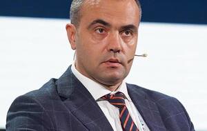 Нужно срочно менять ПСО, подчеркнул Макогон