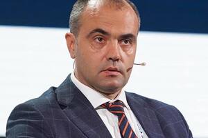 Нужно срочно менять ПСО, подчеркнул Макогон