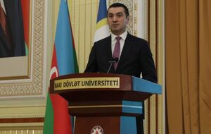 Гаджизаде объяснил, что страховые выплаты и требование компенсации за сбитый самолет – это разные вопросы