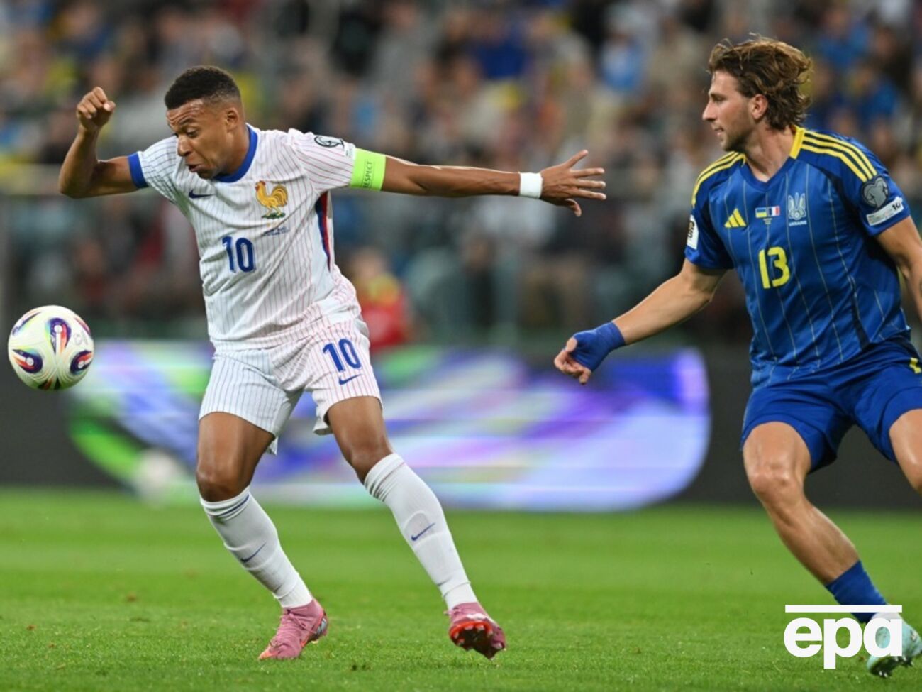 Мбаппе забил второй мяч в ворота сборной Украины