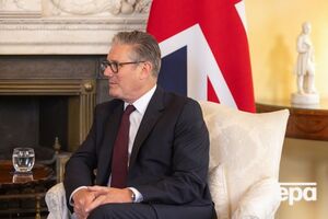 Уряд Великобританії зазнав перших великих змін відтоді, як Стармер очолив його в липні 2024 року