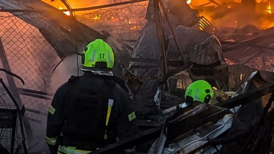 По данным ВС ВСУ, зафиксировано попадание девяти ракет и 56 БПЛА на 37 локациях, а также падение обломков на восьми локациях