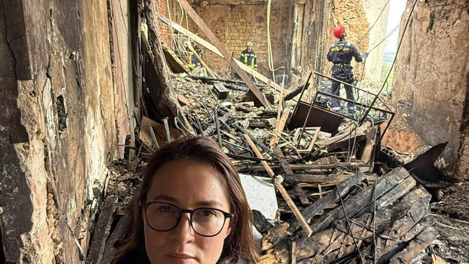 Россияне впервые с начала полномасштабного вторжения попали по зданию Кабмина Украины, отметила Свириденко