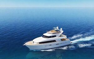 Яхта ушла под воду