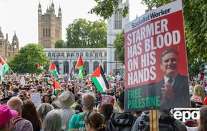 Кількість затриманих біля британського парламенту стала рекордом для одного протесту