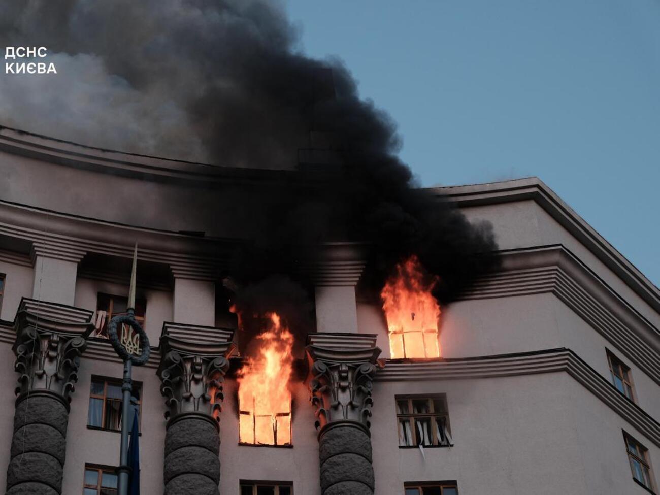 Келлог отметил, что две недели назад был в здании Кабмина Украины, которое атаковала РФ в ночь на 7 сентября