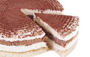 Пиріг перед подаванням треба охолодити