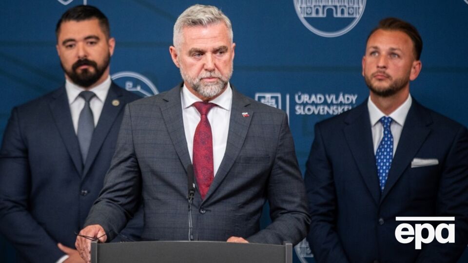 Гашпар (в центре) обвинил Украину в провоцировании РФ