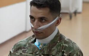 Раненый нацгвардеец пять дней добирался до своих с перерезанным горлом