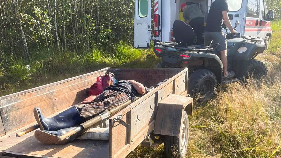 До пострадавшей удалось добраться на квадроцикле