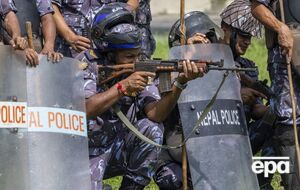 Сутички поліції з демонстрантами сталися біля парламенту Непалу