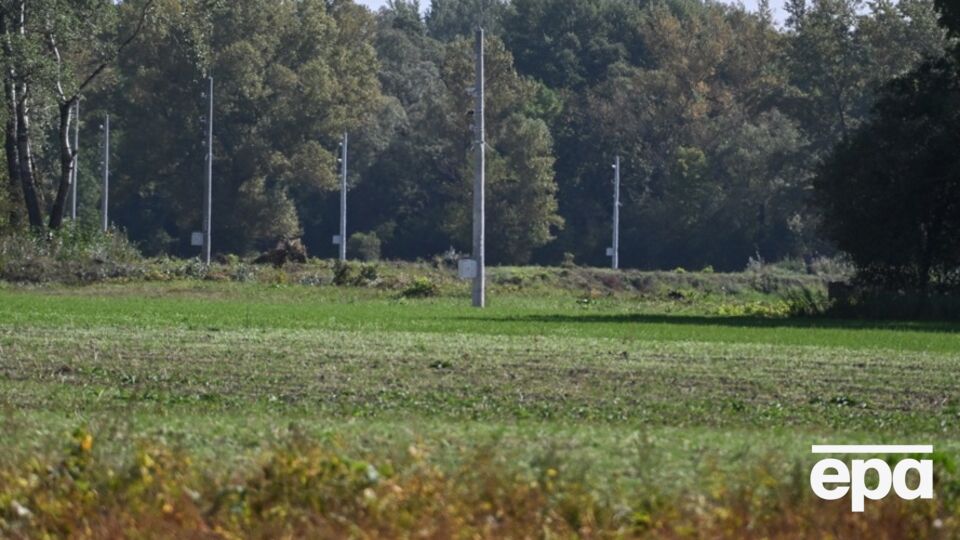Найденный дрон был без взрывной части и имел надписи кириллицей, рассказали в польской прокуратуре