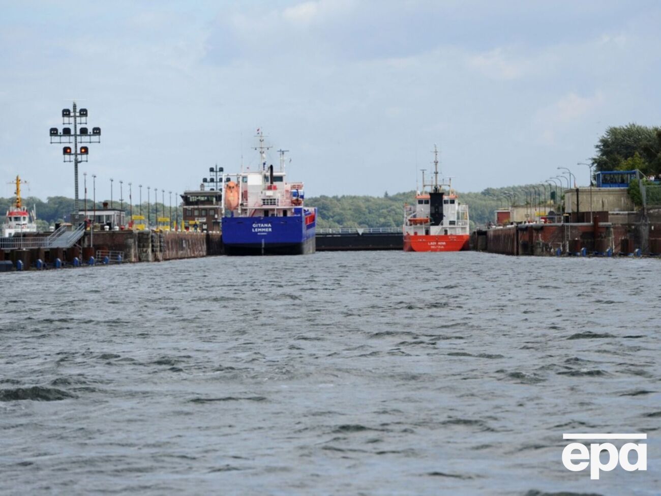 Правоохранители отмечали, что проверку провели в рамках расследования подозрений в шпионаже и саботаже