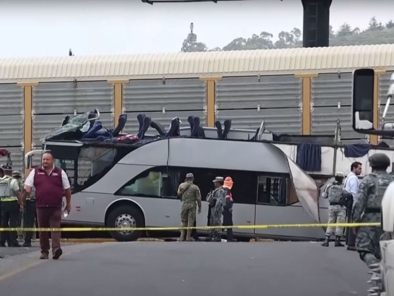 У ДТП загинуло 10 людей, ще понад 40 – дістали поранення