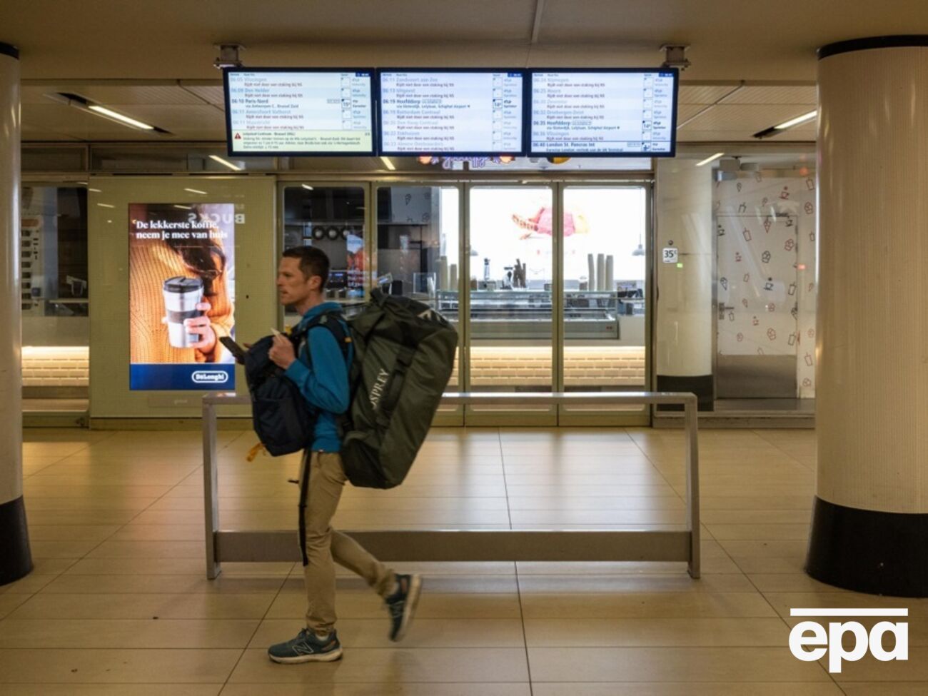 По закону, общины Нидерландов не имеют права отказывать украинцам в убежище, но иногда вынуждены это делать, заявили в статье