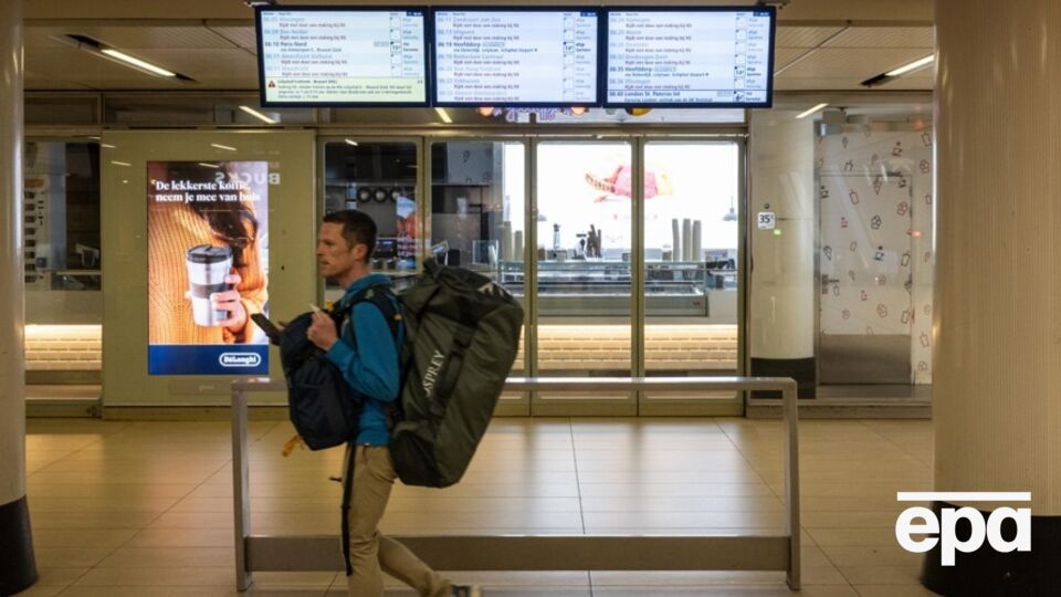 По закону, общины Нидерландов не имеют права отказывать украинцам в убежище, но иногда вынуждены это делать, заявили в статье