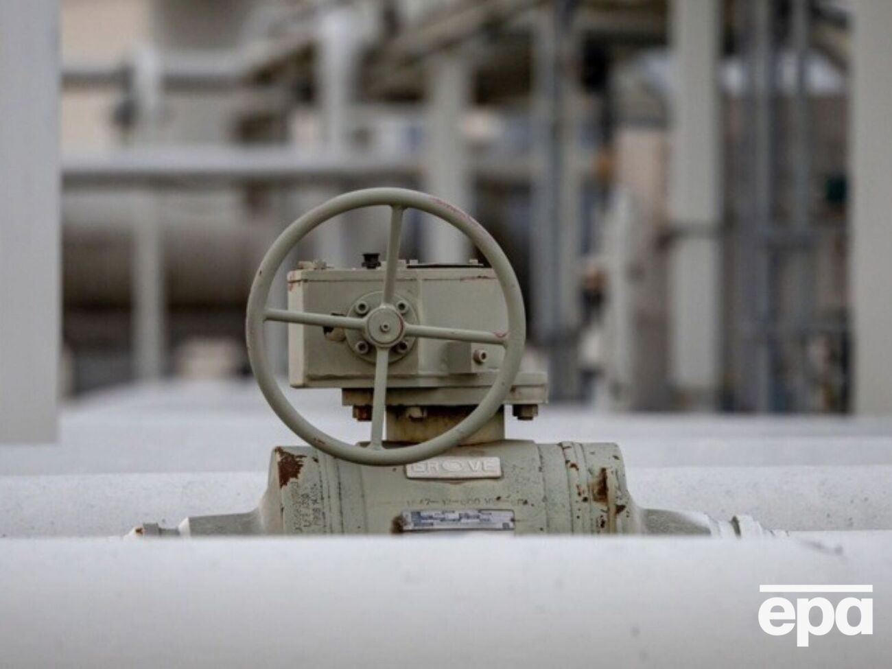 Мощность магистрального нефтепровода "Куйбышев – Лисичанск" – 82 млн тонн в год