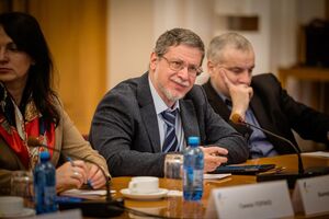 Пекар: Я точно не хочу сказать, что через две-три недели или через два-три месяца РФ распадется, но это произойдет достаточно скоро